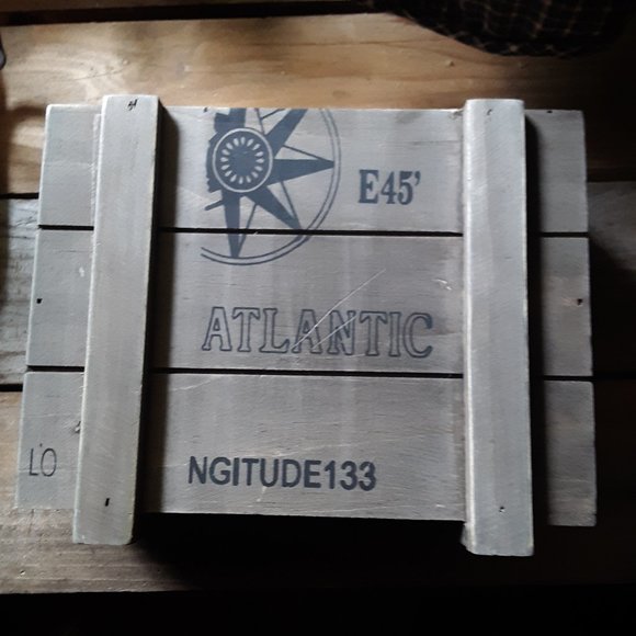 - Nautical Theme Wood Box - Picture 1 of 7